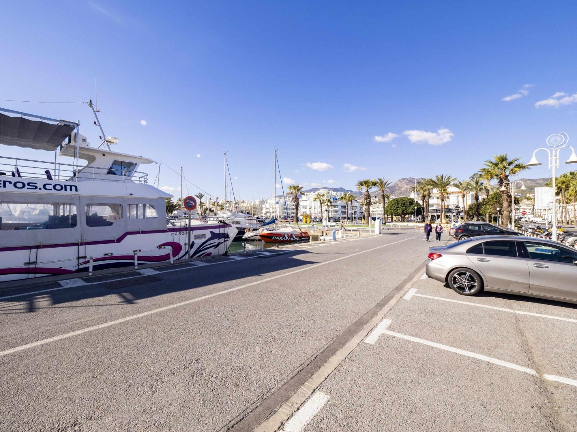 Mshome Puerto Marina Exclusive Benalmádena Exteriör bild