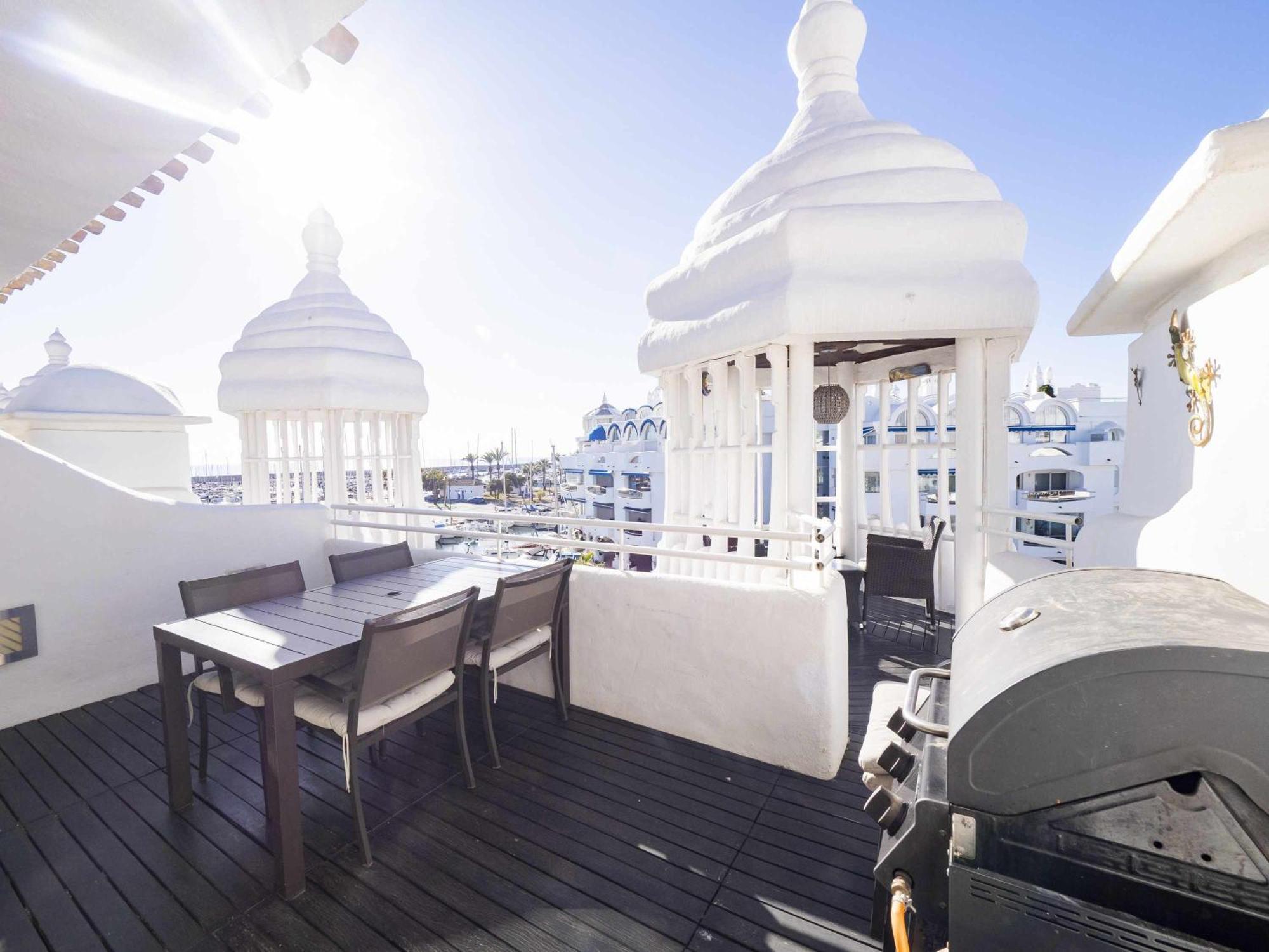 Mshome Puerto Marina Exclusive Benalmádena Exteriör bild