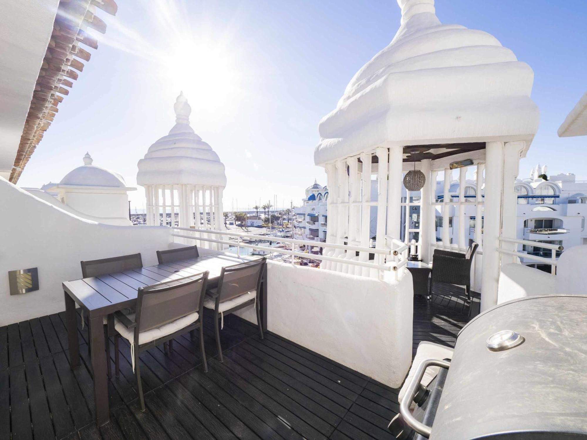 Mshome Puerto Marina Exclusive Benalmádena Exteriör bild